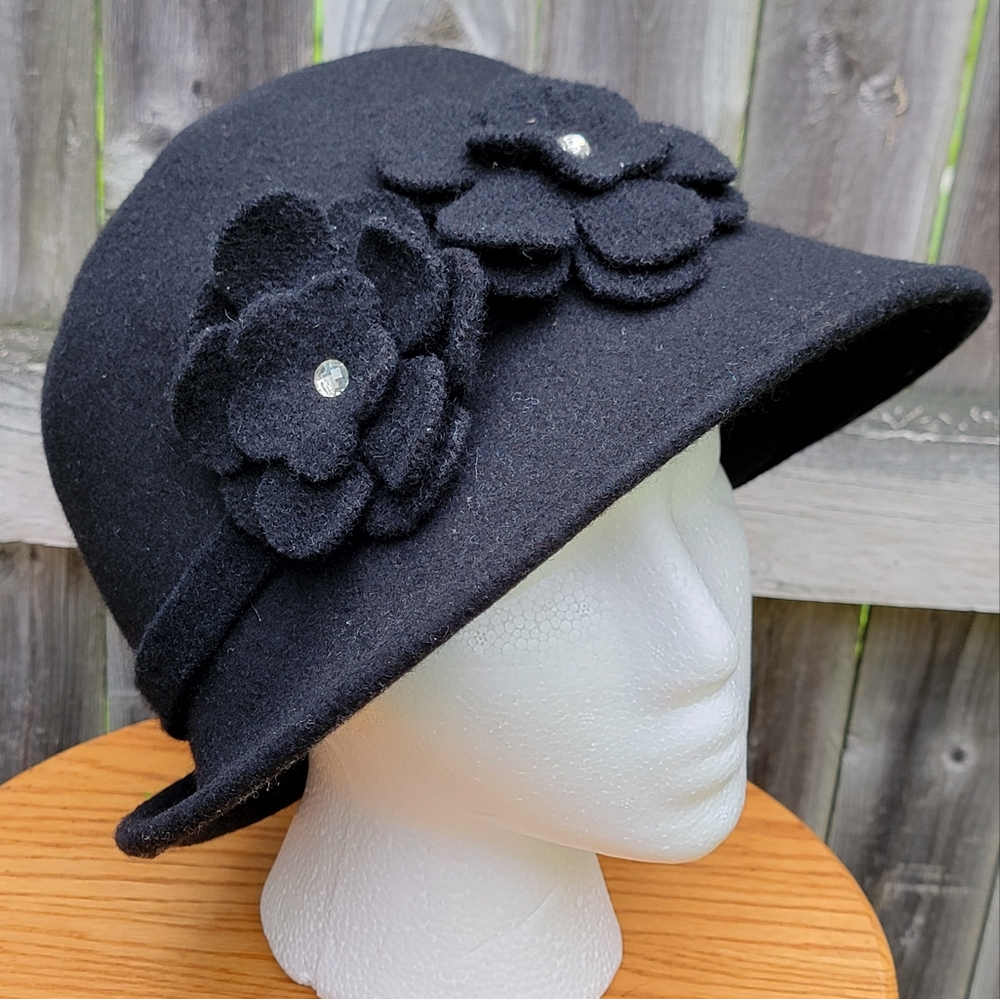 Wool Vintage Retro Style Cloche Hat Black with Floral Accents One Size